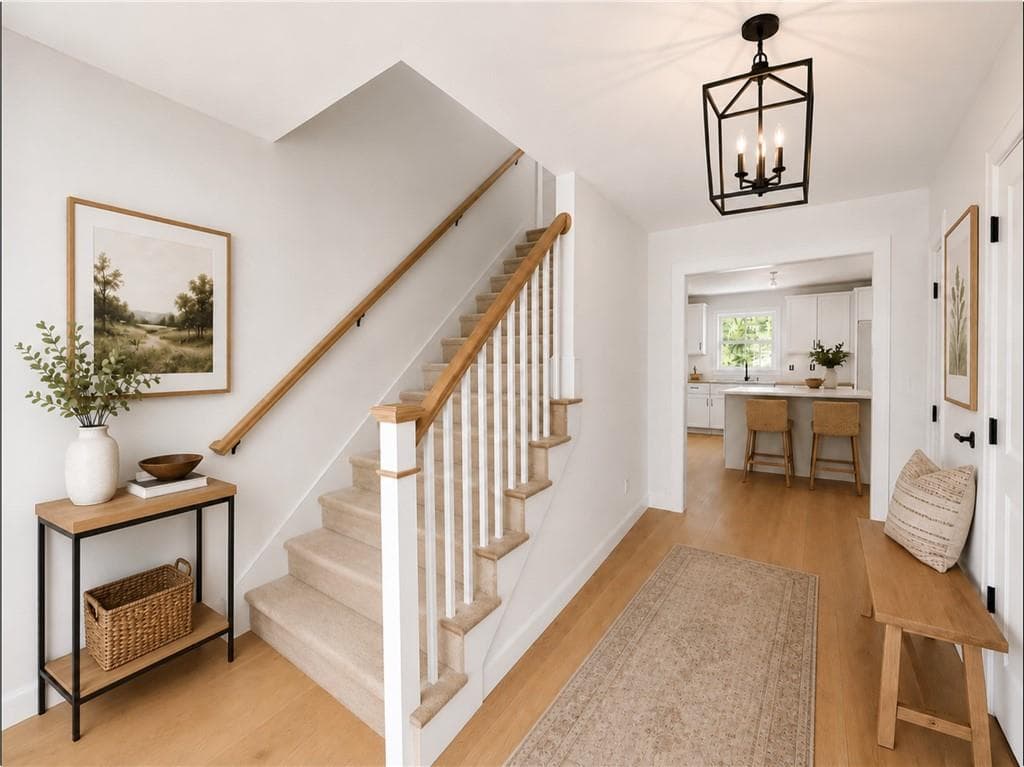 Single Family Residence at 5 Wintergreen Way, Glocester, photo 4 of 5
