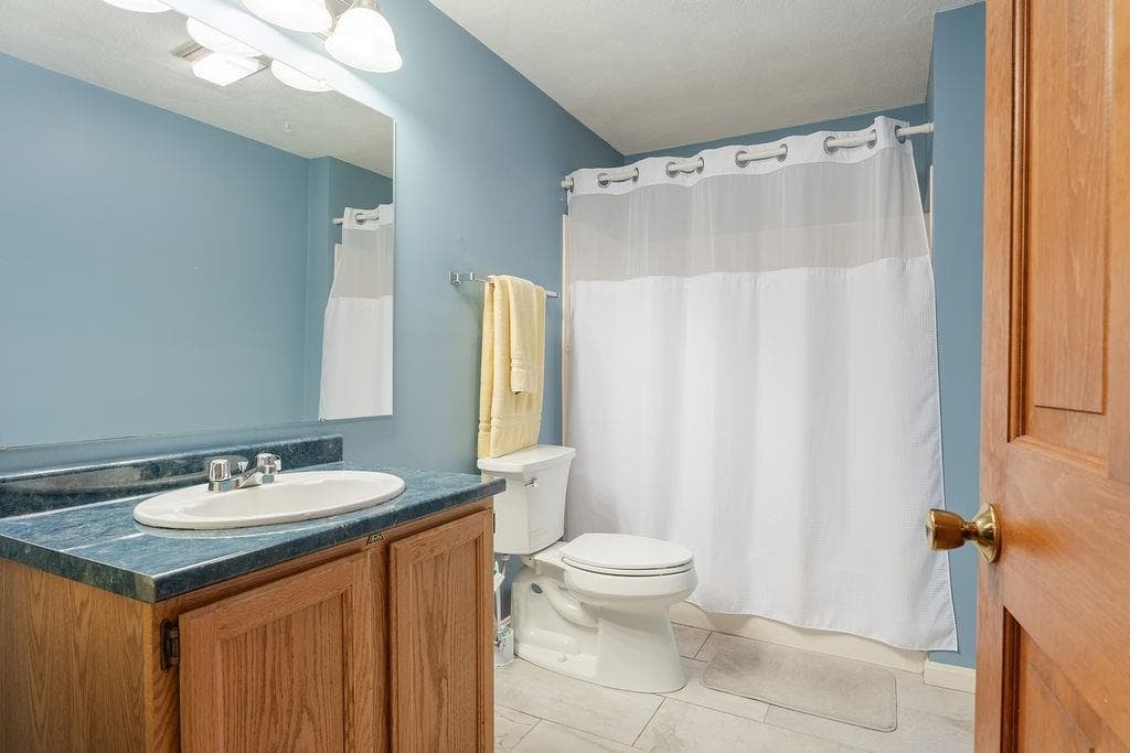 703 Brookhaven Lane UNIT 703 photo 17