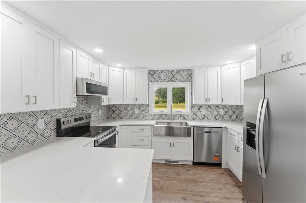 Single Family Residence at 109 Hudson Pond Road, West Greenwich, photo 3 of 44