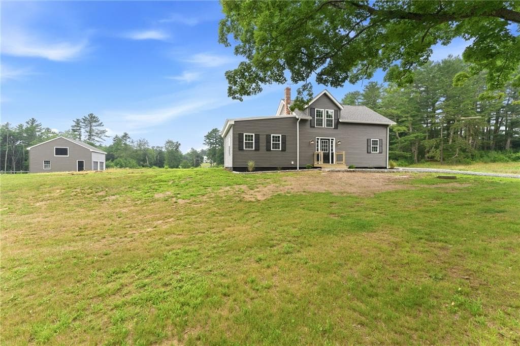 109 Hudson Pond Road