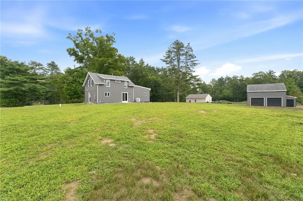 Single Family Residence at 109 Hudson Pond Road, West Greenwich, photo 31 of 44