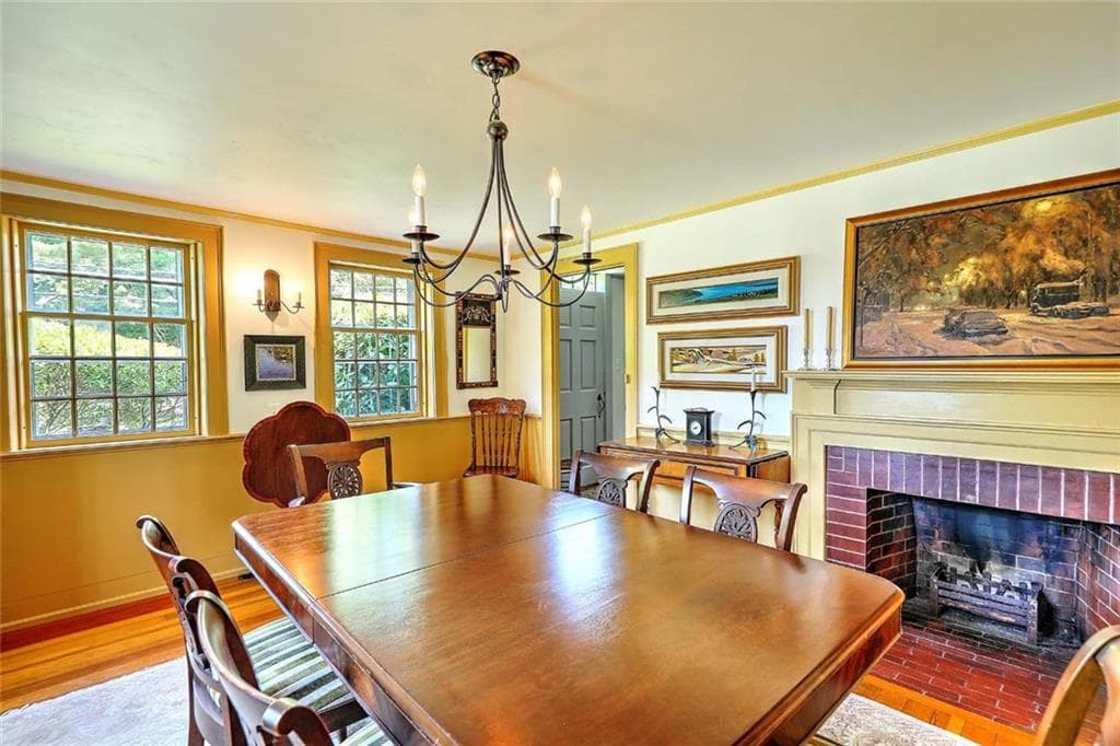 Single Family Residence at 1263 Drift Road, Westport, photo 7 of 41