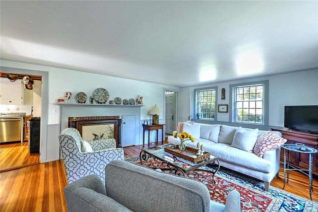 Single Family Residence at 1263 Drift Road, Westport, photo 15 of 41