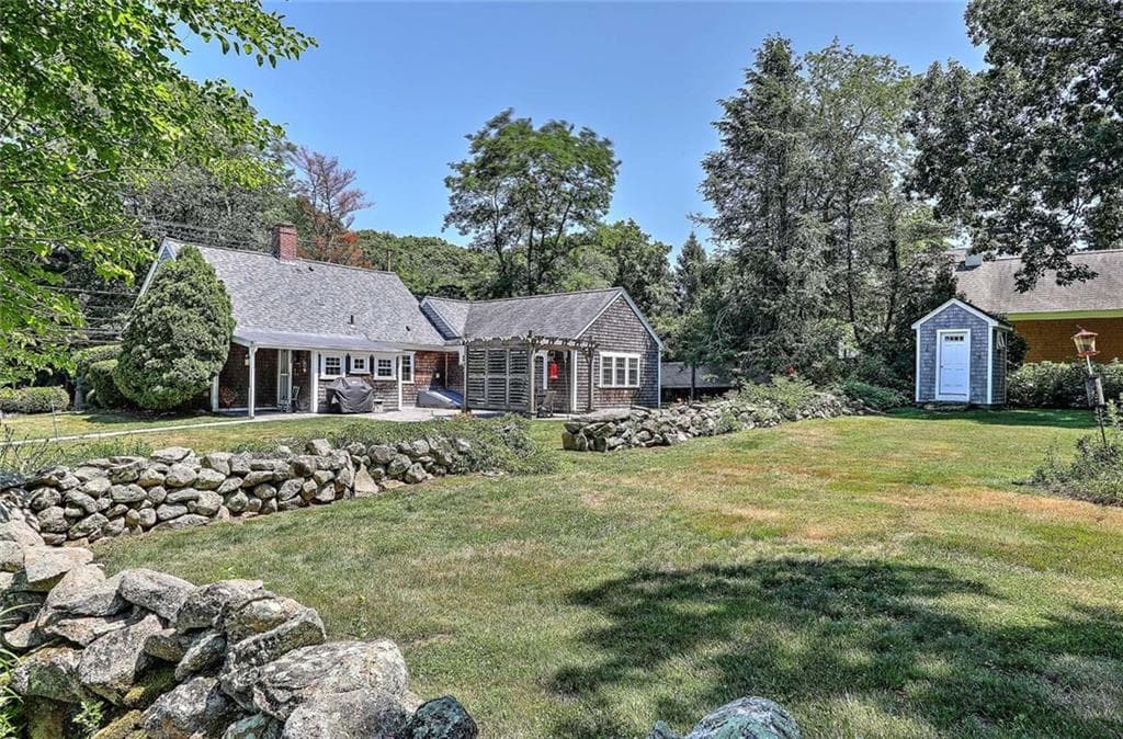 Single Family Residence at 1263 Drift Road, Westport, photo 4 of 41