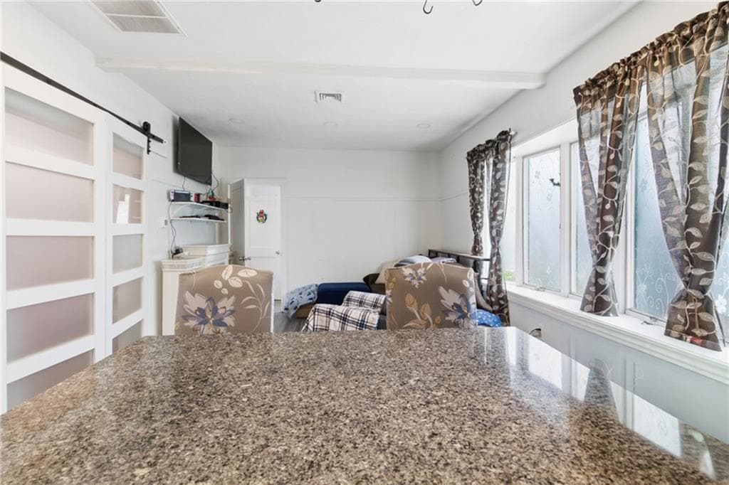31 Yeoman Avenue photo 10