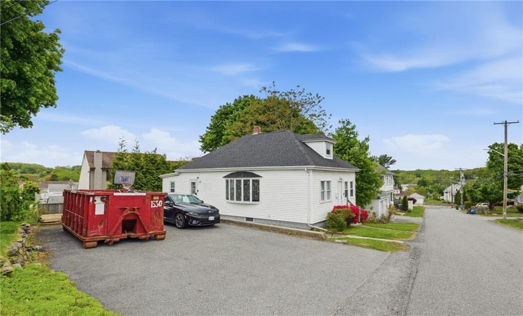 31 Yeoman Avenue photo 4