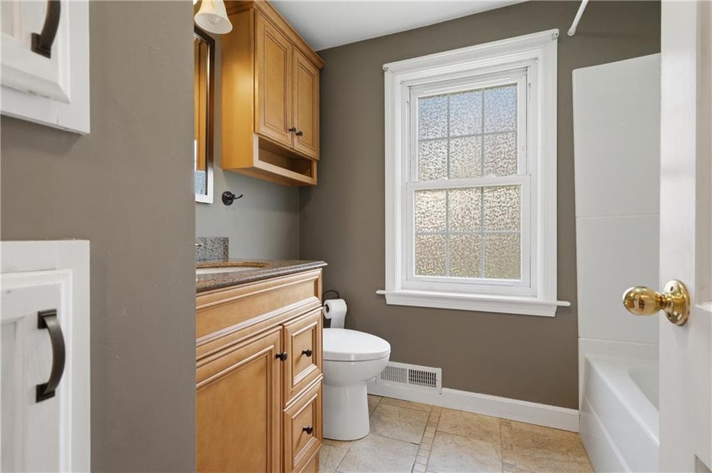 74 Macarthur Road photo 6