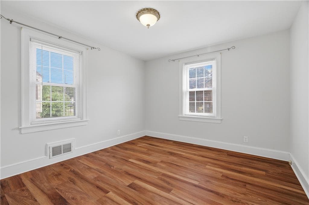 74 Macarthur Road photo 16