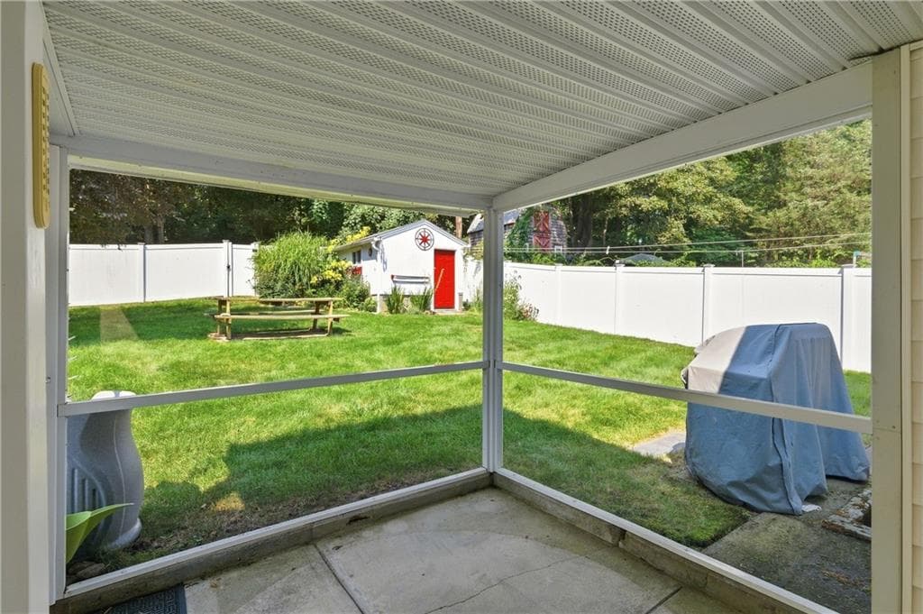 74 Macarthur Road photo 28