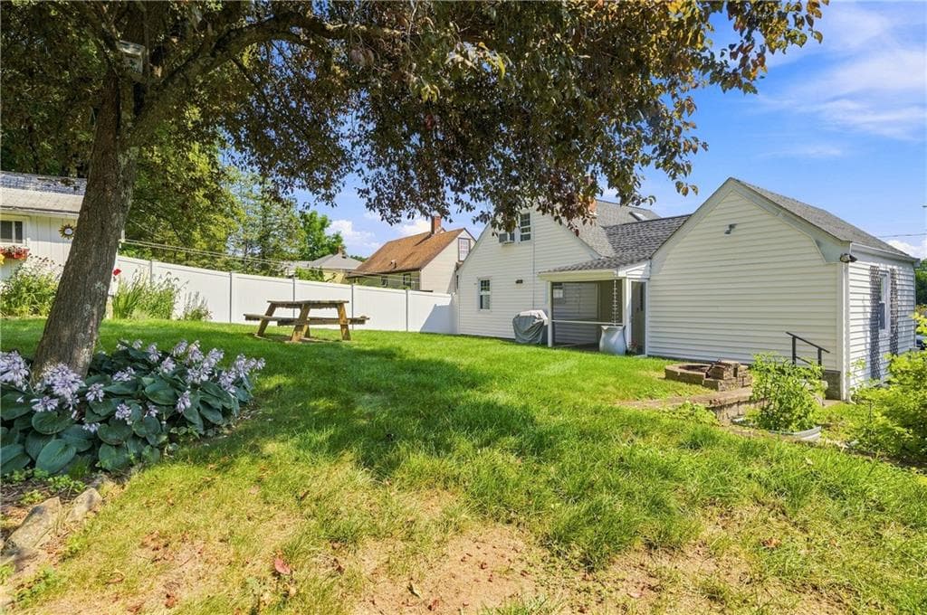 74 Macarthur Road photo 30