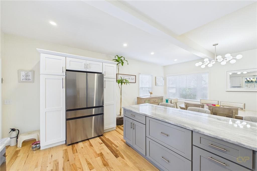 87 Stowe Street photo 6