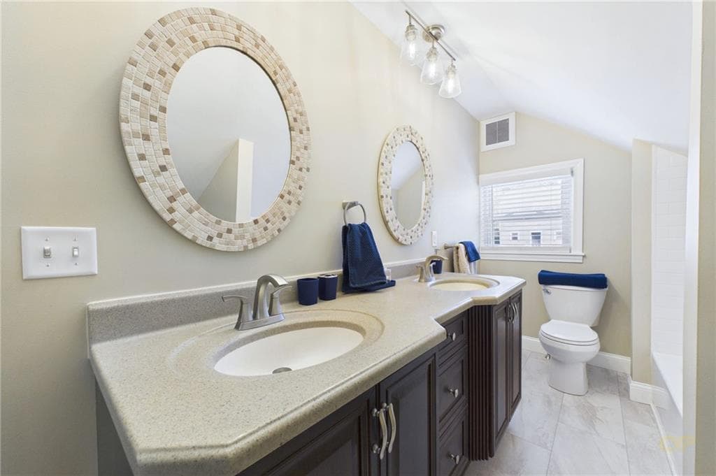 87 Stowe Street photo 15