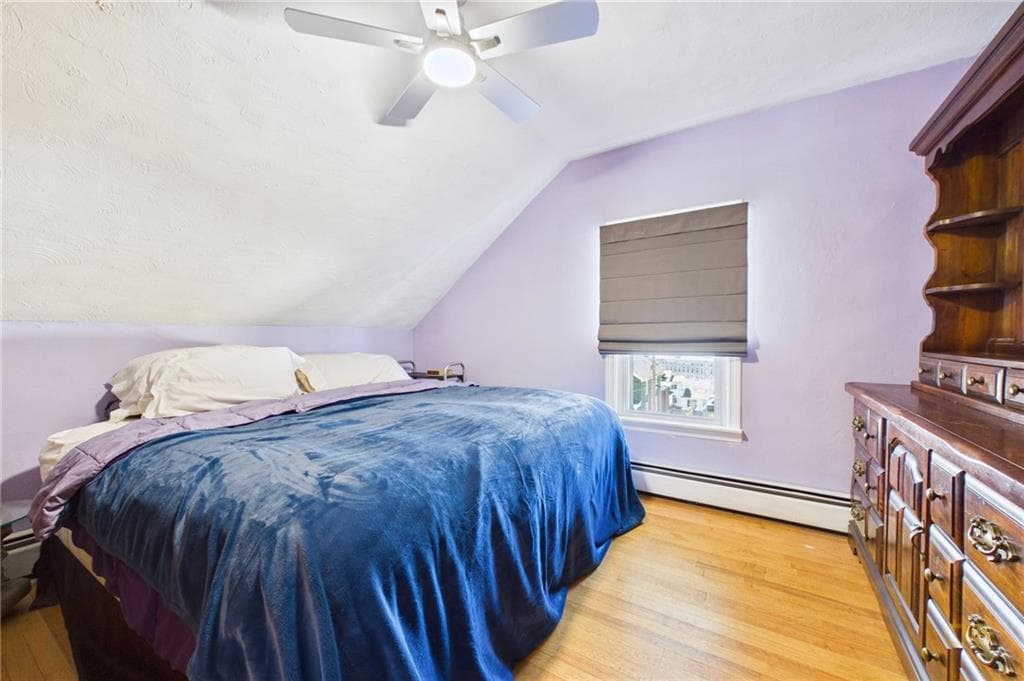 87 Stowe Street photo 19