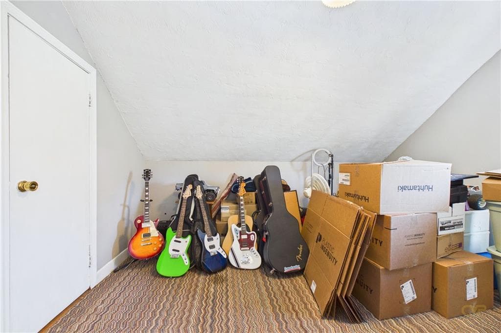 87 Stowe Street photo 21