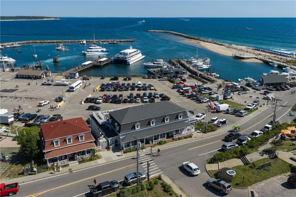 Commercial at 212 Water Street, Block Island, photo 46 of 48