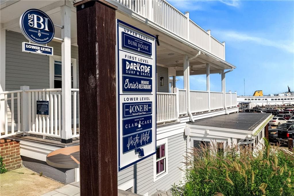 Commercial at 212 Water Street, Block Island, photo 7 of 48