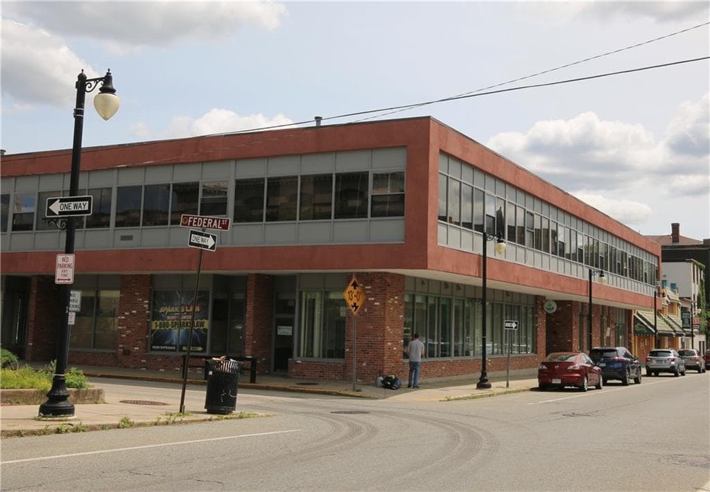 285 Main Street photo 6