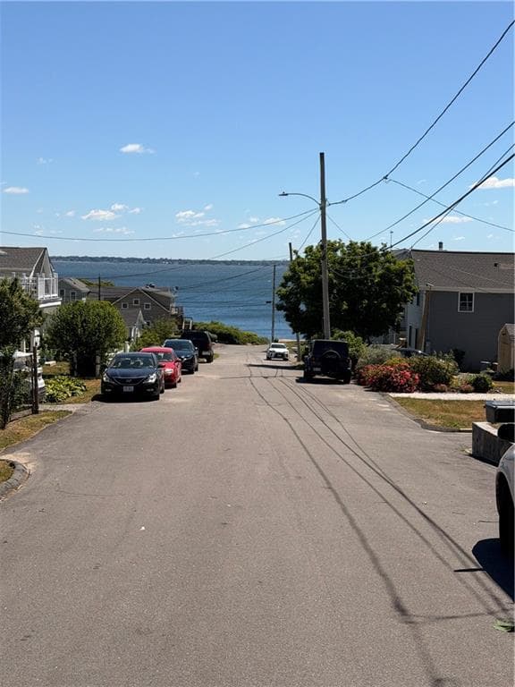 58 Surf Avenue photo 2