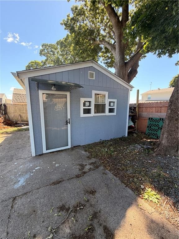 58 Surf Avenue photo 22