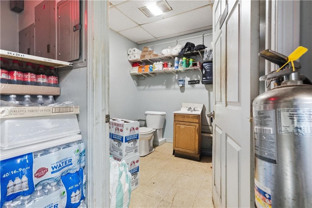 Multi Family at 620 Killingly Street, Johnston, photo 13 of 33