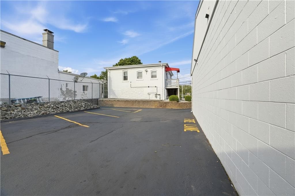Multi Family at 620 Killingly Street, Johnston, photo 31 of 33