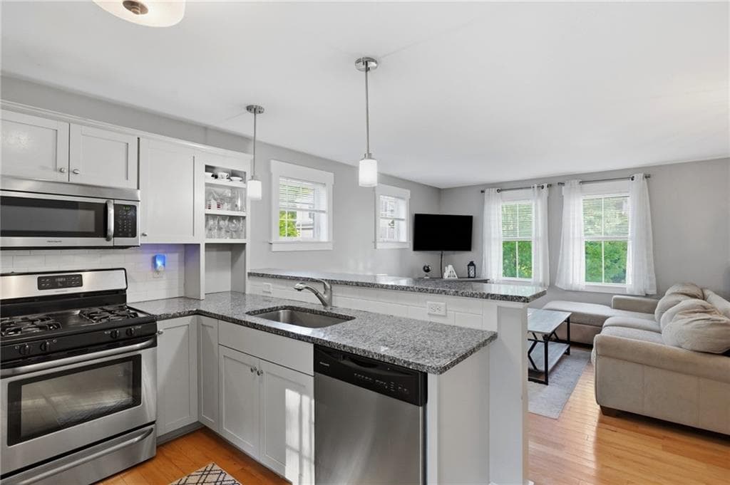 12 Park Avenue UNIT 8 photo 12