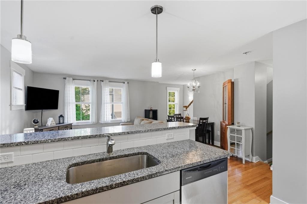 12 Park Avenue UNIT 8 photo 14