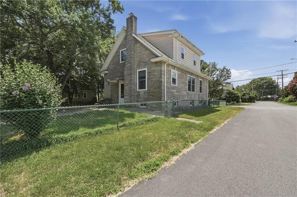 Single Family Residence at 236 Becker Avenue, East Providence, photo 39 of 50