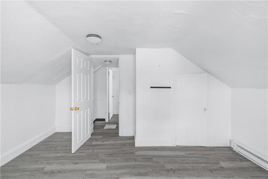 71 Roberts Street photo 12
