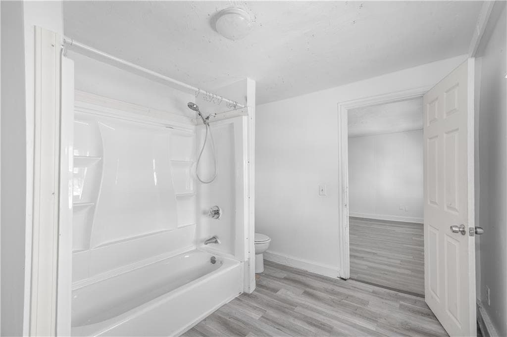 71 Roberts Street photo 9