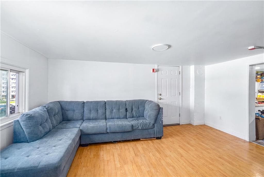 71 Roberts Street photo 34