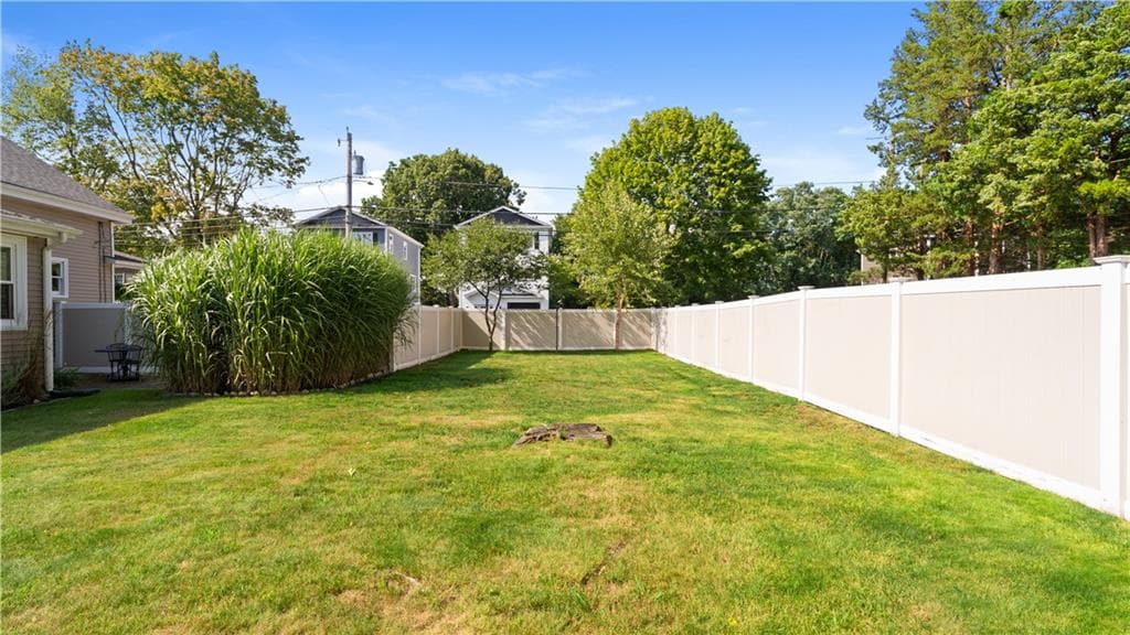 Single Family Residence at 344 Point Avenue, Warwick, photo 34 of 45