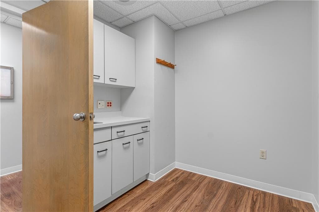 320 Phillips Street UNIT 201 photo 22