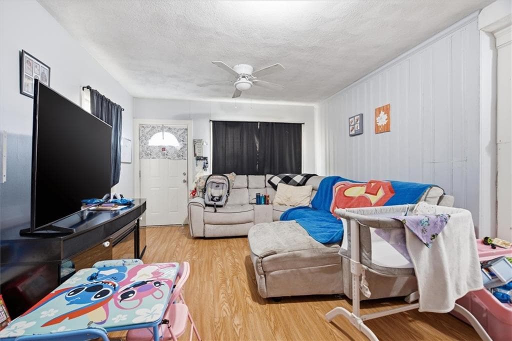 44 Warwick Road photo 27