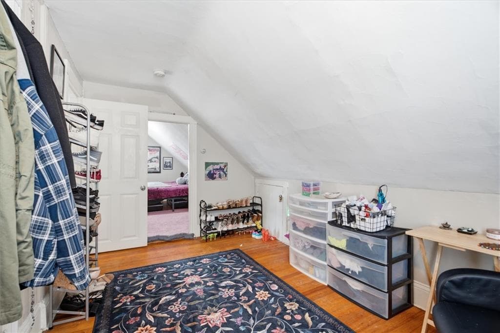 44 Warwick Road photo 17