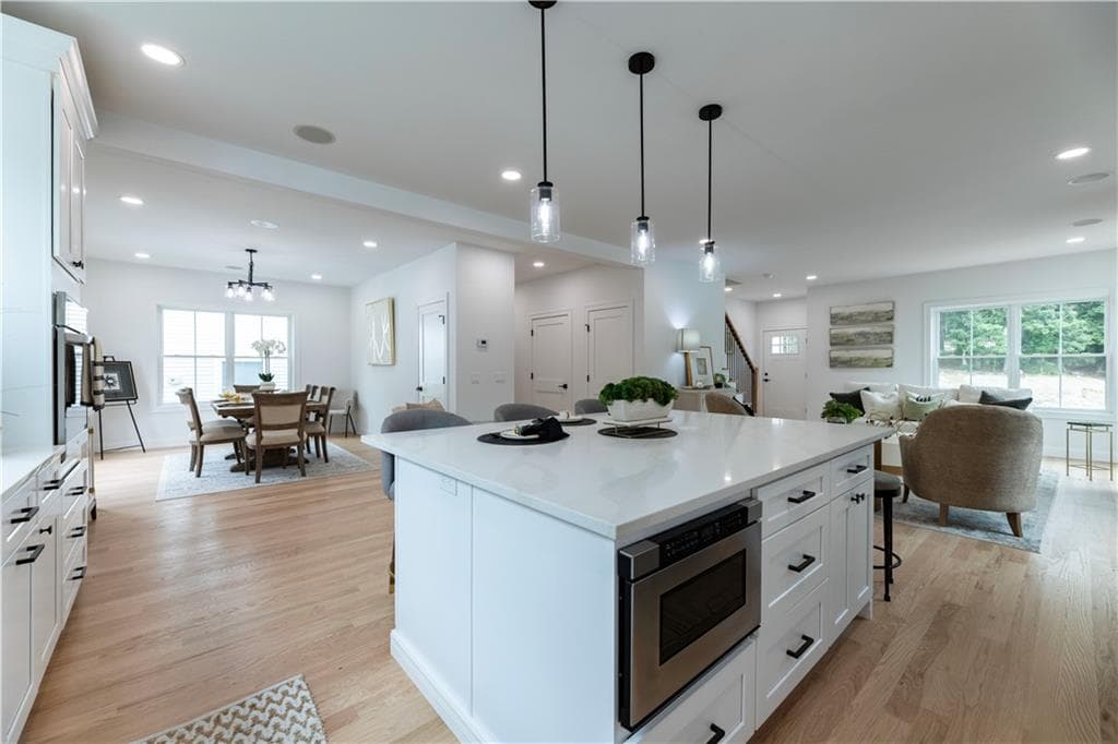 Single Family Residence at 9 Stoneridge Road, Smithfield, photo 15 of 48