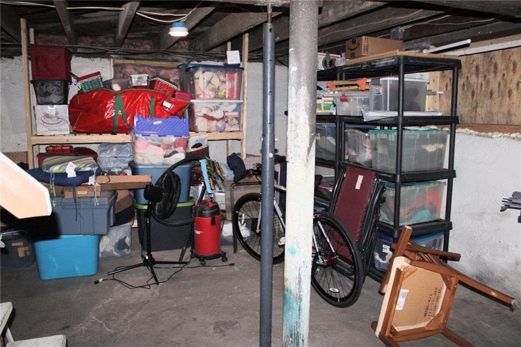 128 Fern Street photo 32