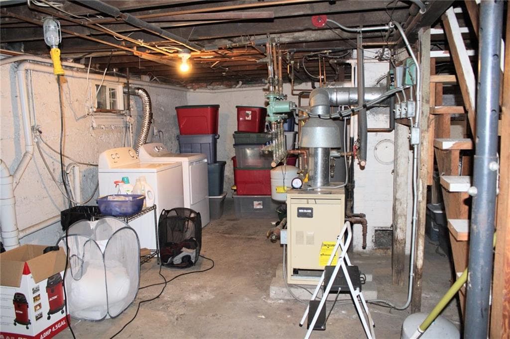128 Fern Street photo 31