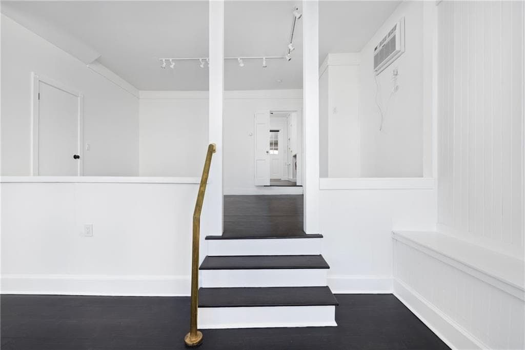 Commercial at 138 Spring Street UNIT 1, Newport, photo 13 of 26