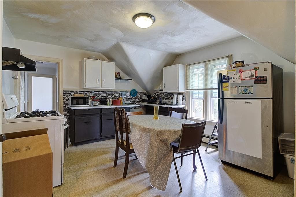 Multi Family at 216 Ocean Street, Providence, photo 17 of 25