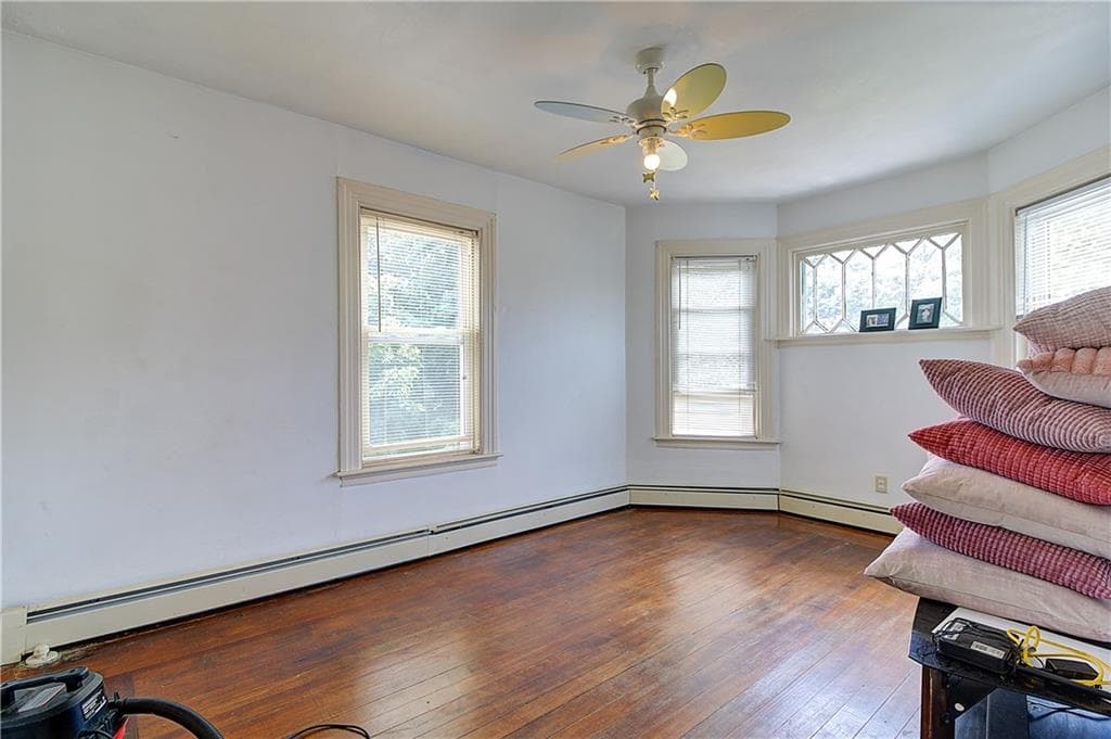 Multi Family at 216 Ocean Street, Providence, photo 14 of 25