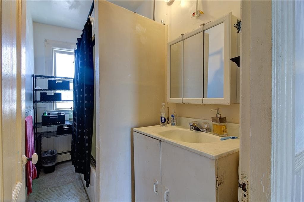 Multi Family at 216 Ocean Street, Providence, photo 11 of 25