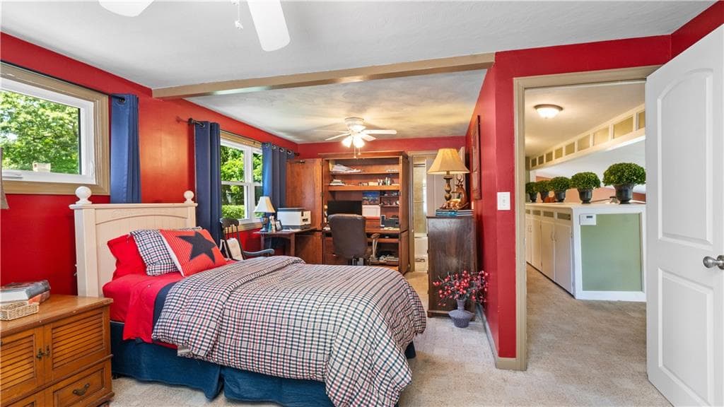 91 Love Lane photo 26