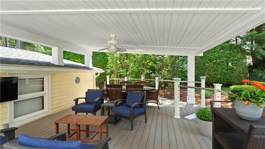 91 Love Lane photo 39