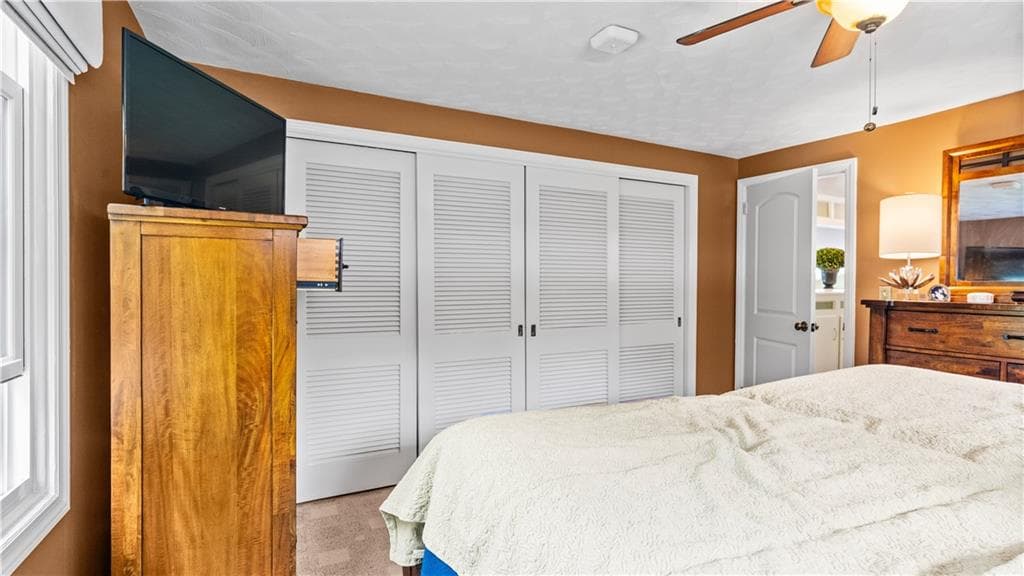 91 Love Lane photo 29