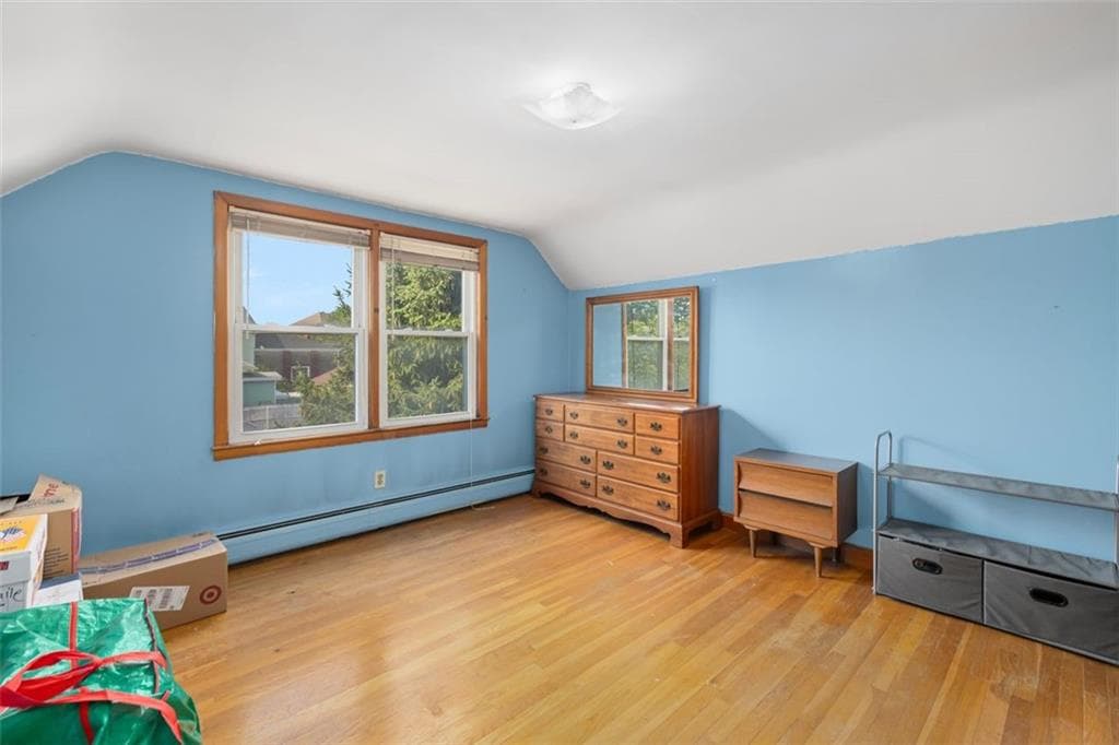28 Lincoln Avenue photo 4