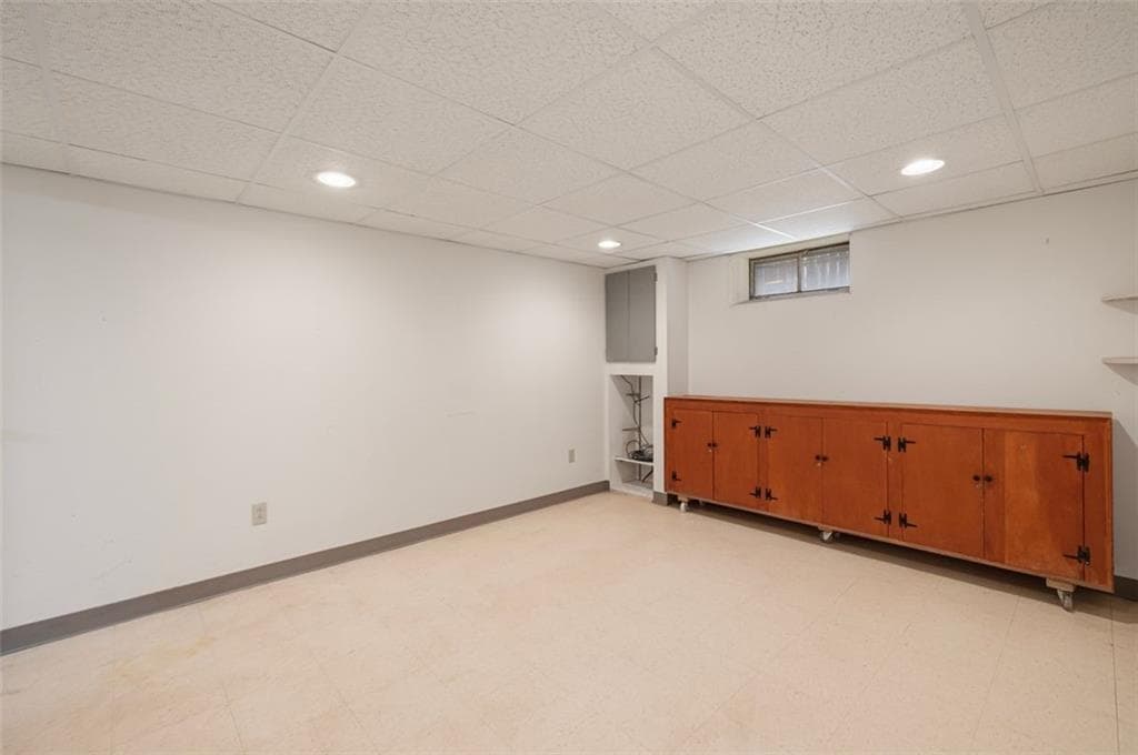 28 Lincoln Avenue photo 25