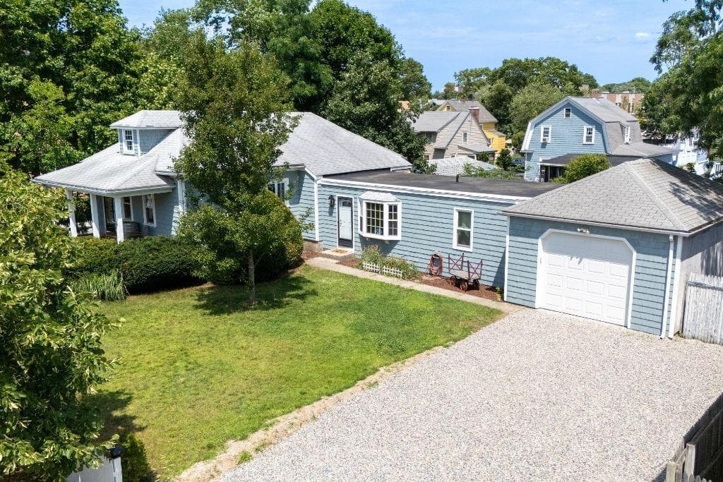 Single Family Residence at East Providence, photo 2 of 18