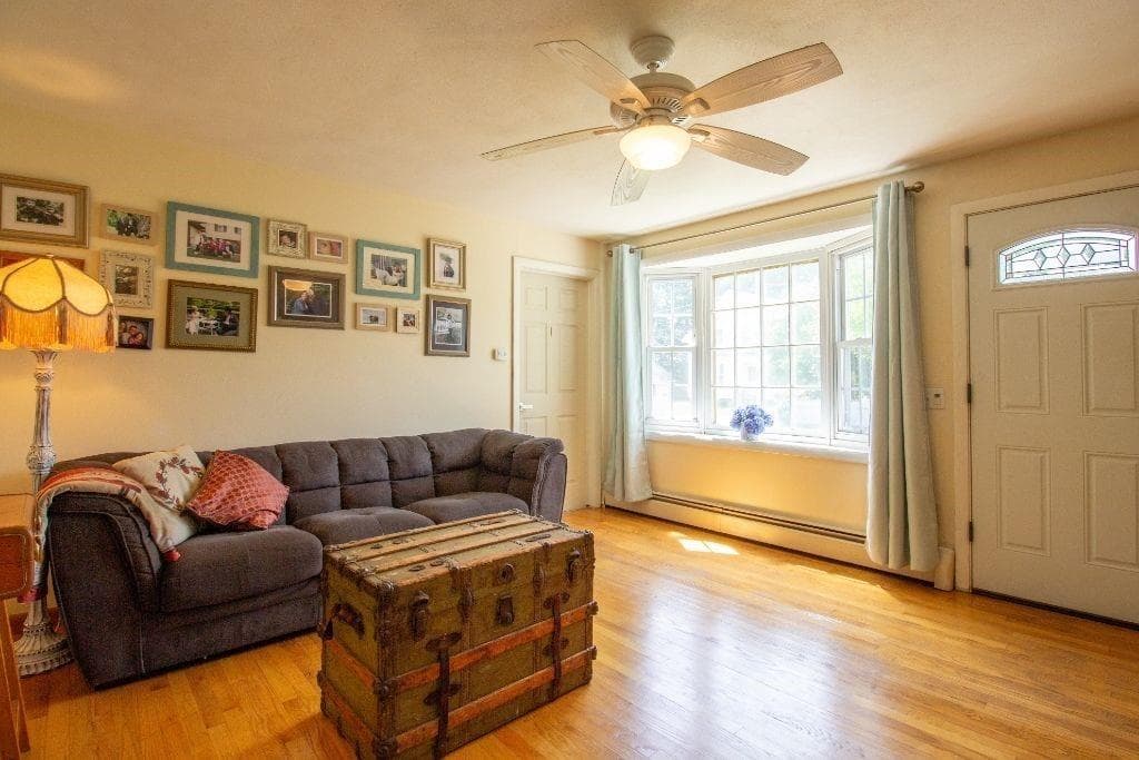 Single Family Residence at East Providence, photo 9 of 18