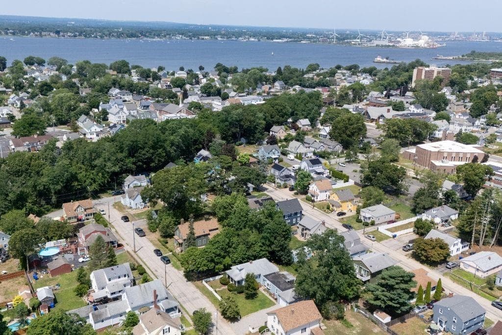 Single Family Residence at East Providence, photo 18 of 18